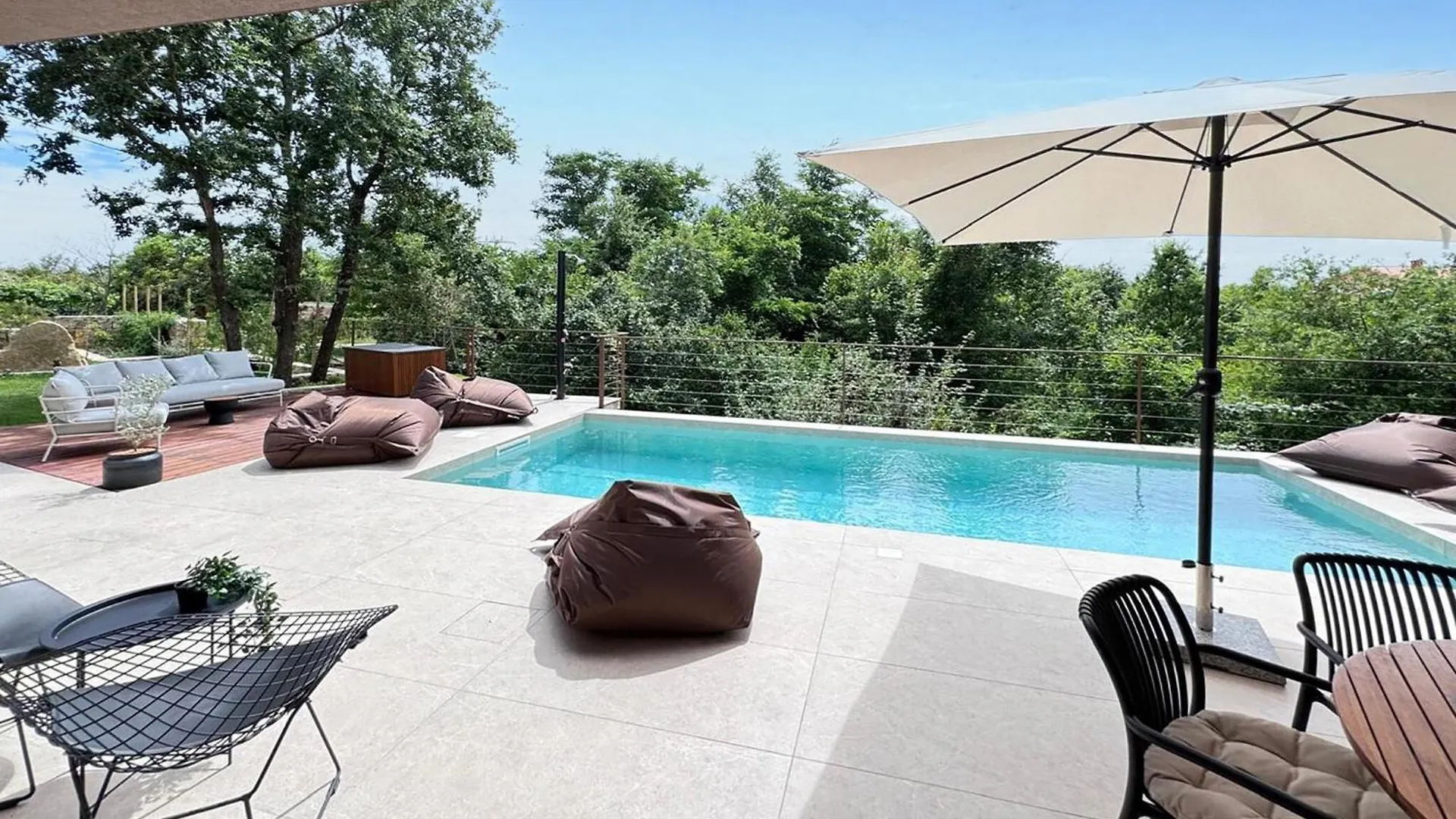 Holiday home Awesome Home In Labin With Kitchen